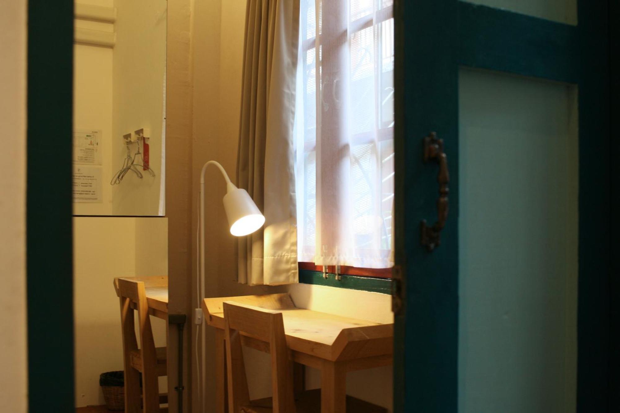 T-Boutique Hostel - Hua Lamphong Banguecoque Quarto foto